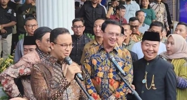 Tampil Mesra di Balai Kota Jakarta, Ahok dan Anies Siapkan Kejutan di 2025