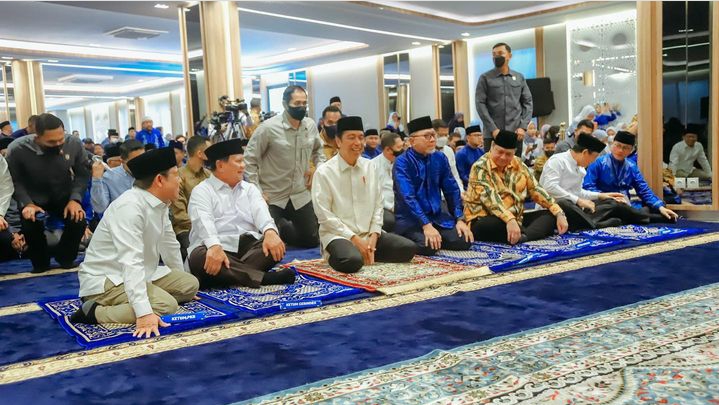 Presiden Jokowi menggelar silaturahmi ramadhan partai pendukung pemerintahan tanpa kehadiran PDIP dan NasDem 