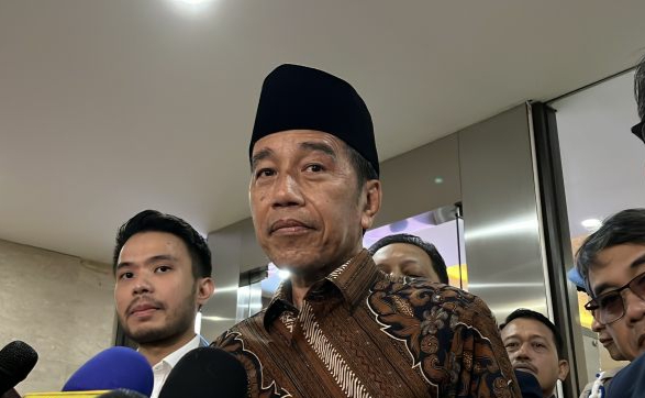 Megawati Sentil Soal Ijazah Palsu, Jokowi: Saya Sedih 
