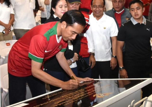 Jokowi Diminta Tandatangani Prasasti dan Resmikan JIS Hasil Renovasi 